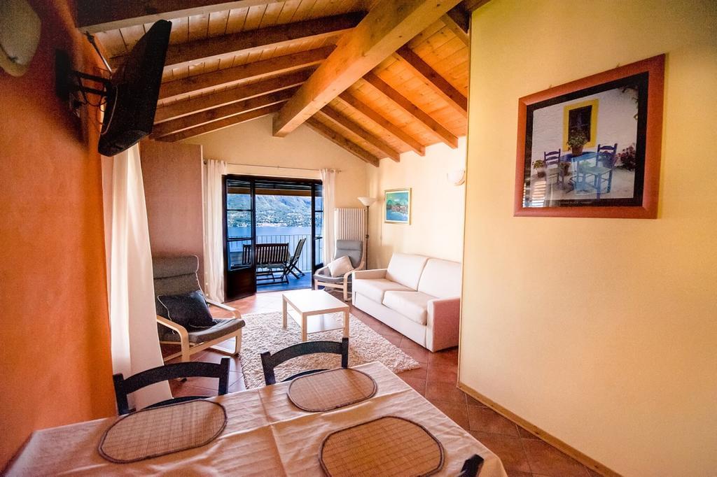 Residenza Erbaluna Оджеббио Номер фото